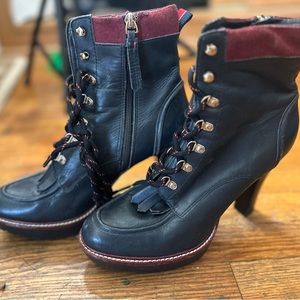 Size 7 Tommy Hilfiger, high heeled boots